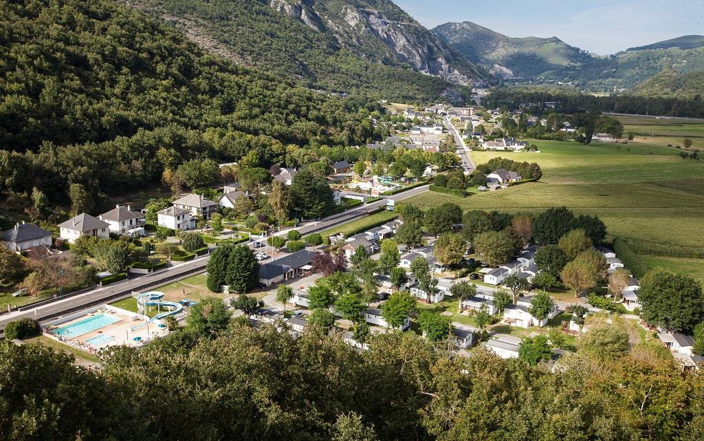 Tout savoir sur le camping Domaine de La tour Hautes-Pyrénées